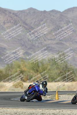 media/Oct-30-2025-Racers Edge (Thu) [[dabbdaf680]]/3-B Group/Session 5 (Turn 6)/